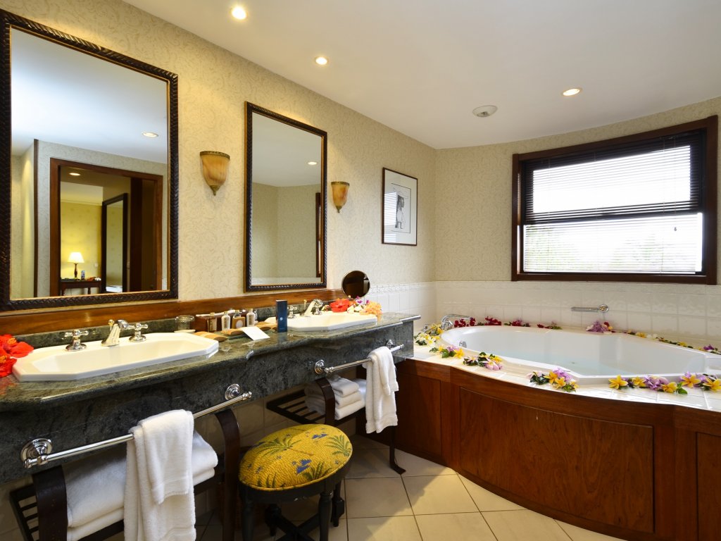 Intercontinental Tahití Resort & Spa 5* - Papeete - Polinesia