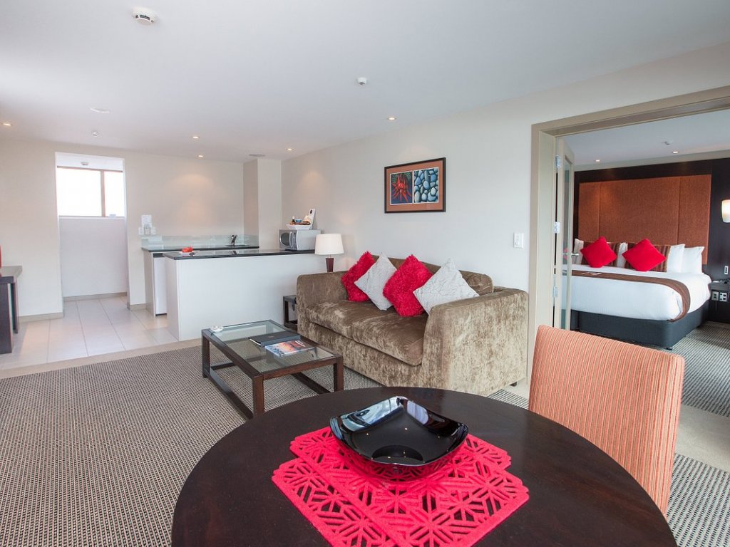 Copthorne Hotel Oriental Bay - Living Room