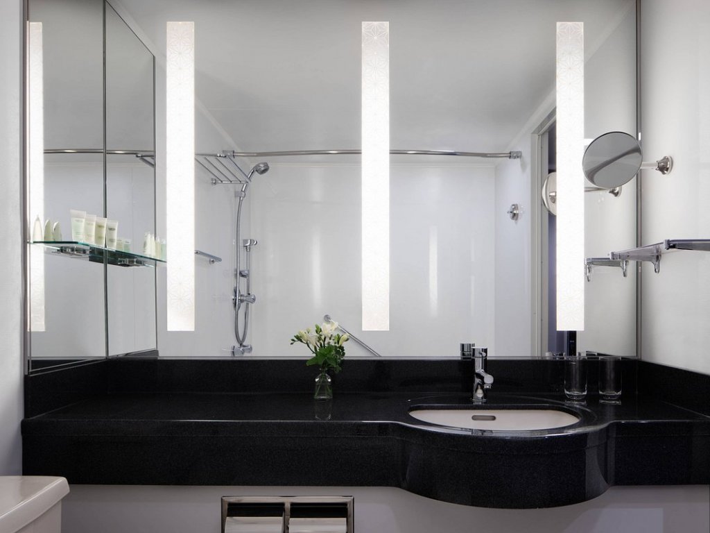 Courtyard By Marriott Tokyo Ginza - Baño
