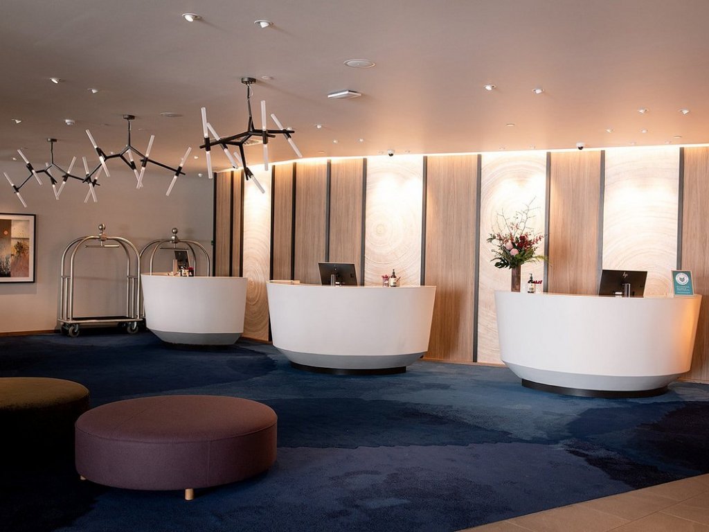 Crowne Plaza Hobart - Recepción - Tasmania - Australia