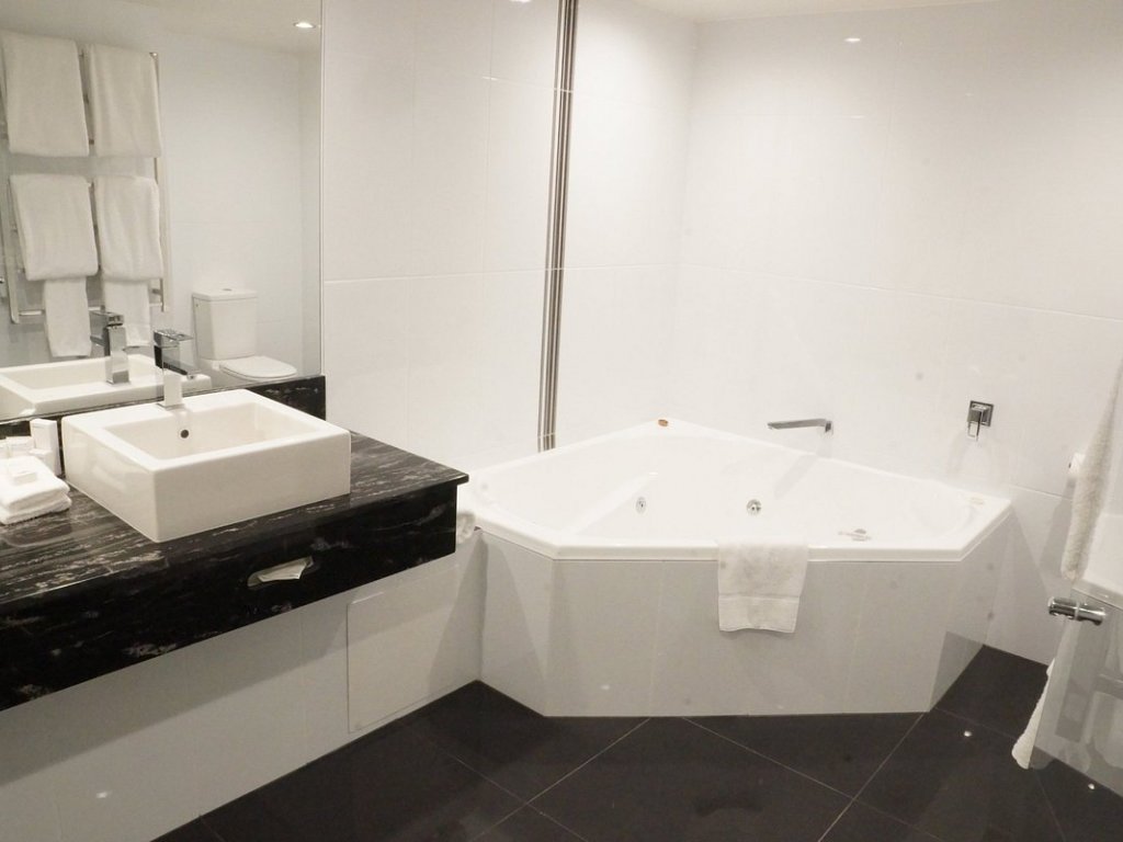 Grand Chancellor Launceston - Baño - Tasmania - Australia