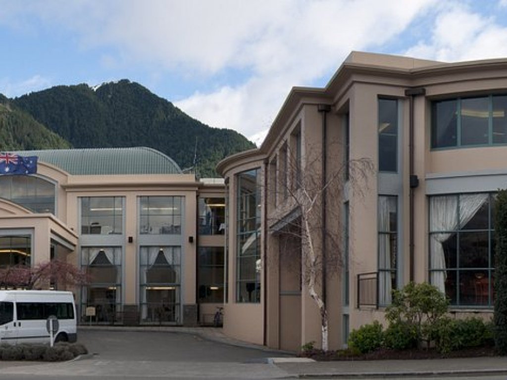 Millennium Hotel Queenstown - Vista exterior