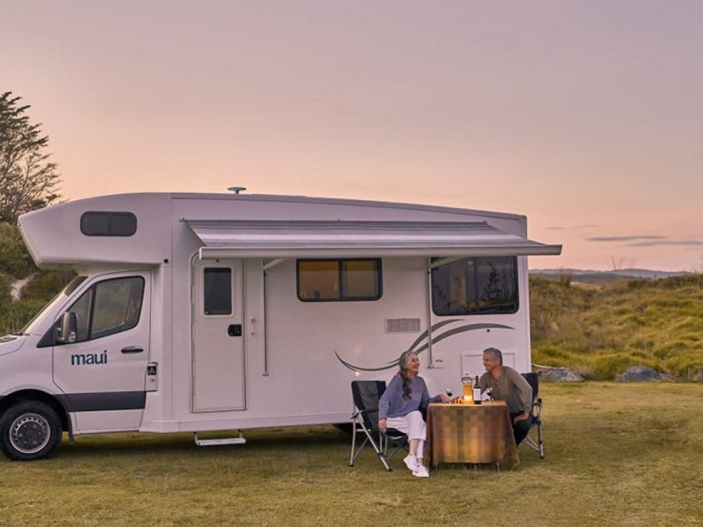 Motorhome Ultima 2 Berth - Exterior sunset