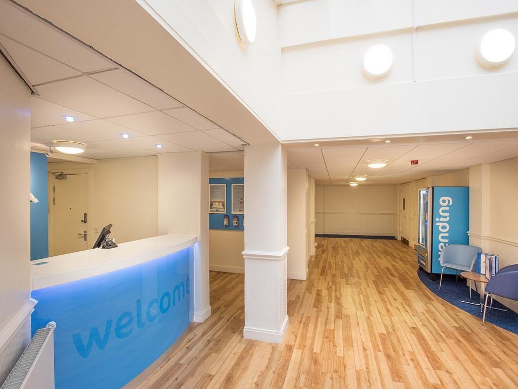 Travelodge Perth - Recepción - Perth - Australia