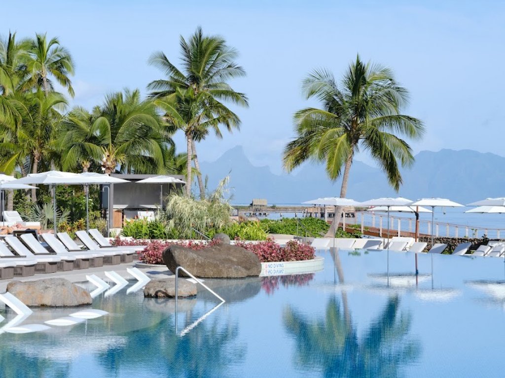 Hotel Hilton Tahiti 5* - Piscina
