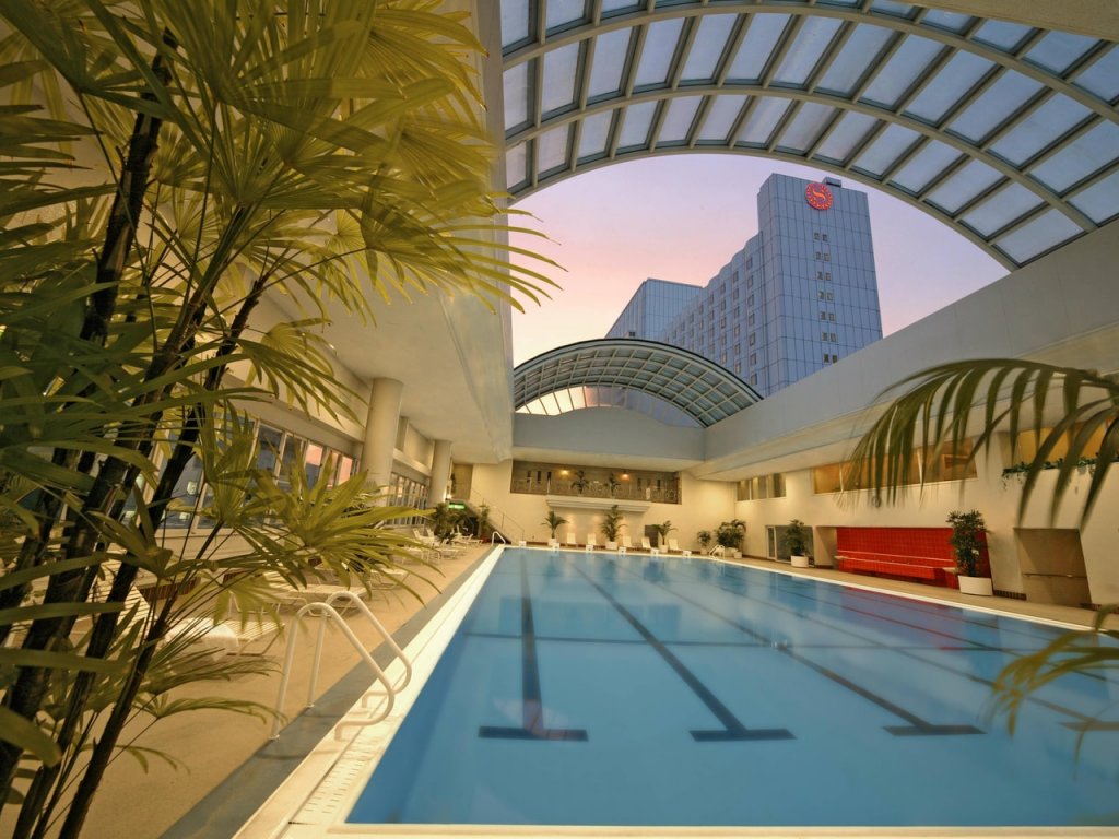 Japón - Sheraton Miiyako Oska Piscina