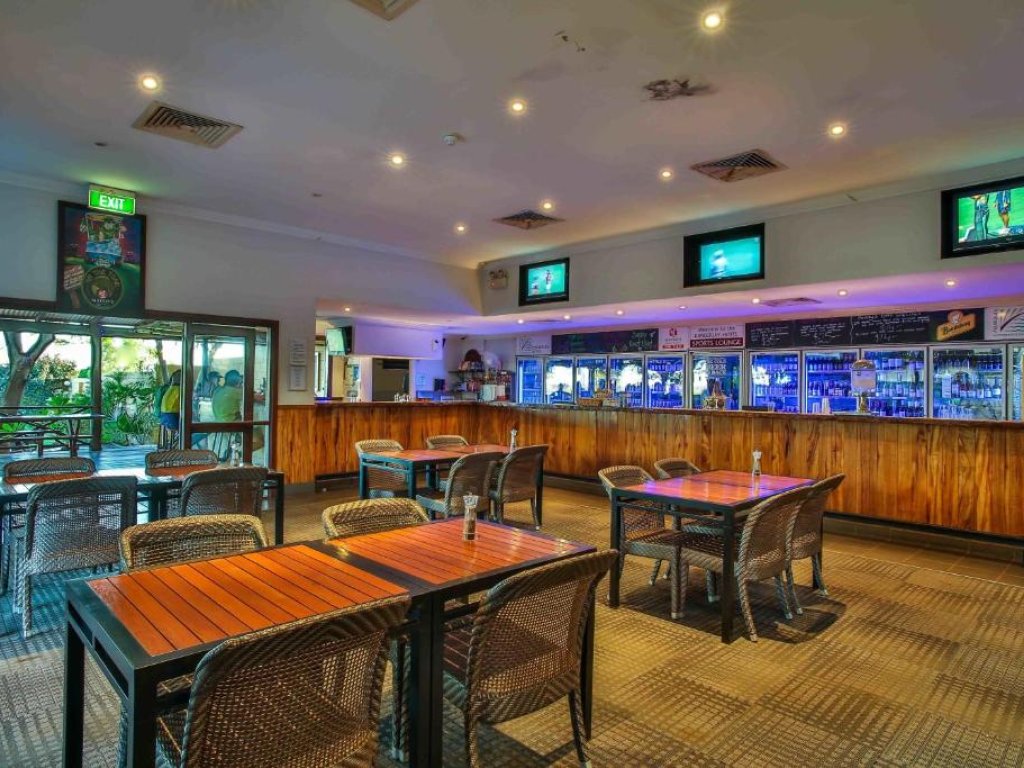Sports Bar Lounge Kimberley Hotel 