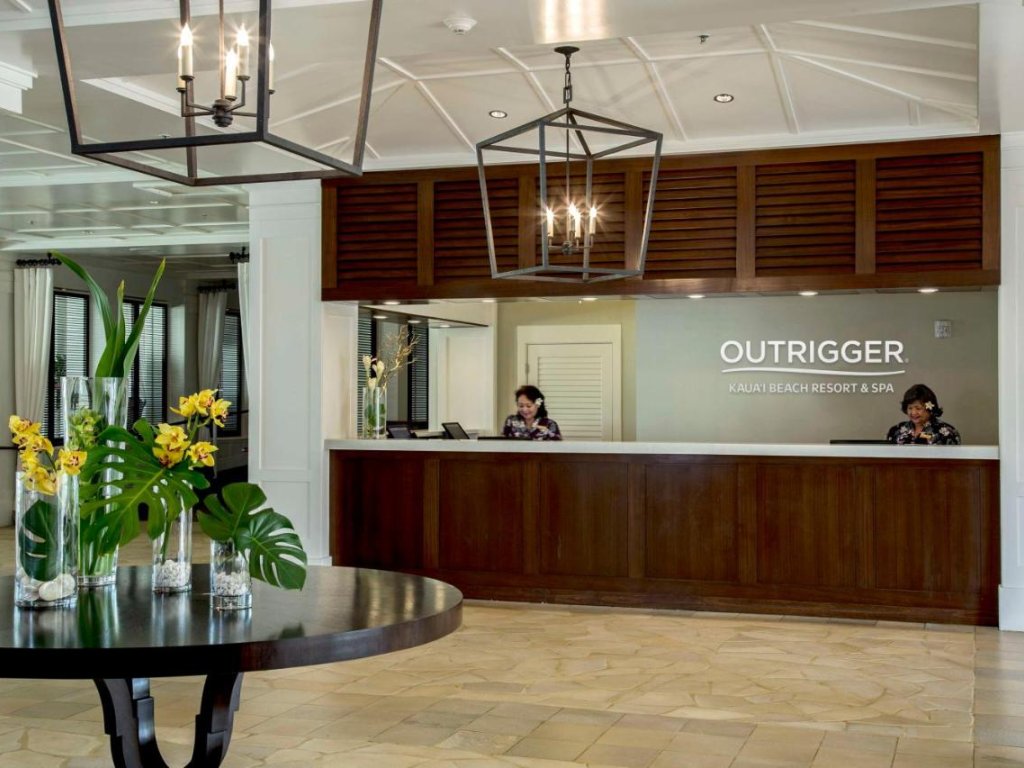 Lobby - Outrigger Kaui Beach Resort & Spa