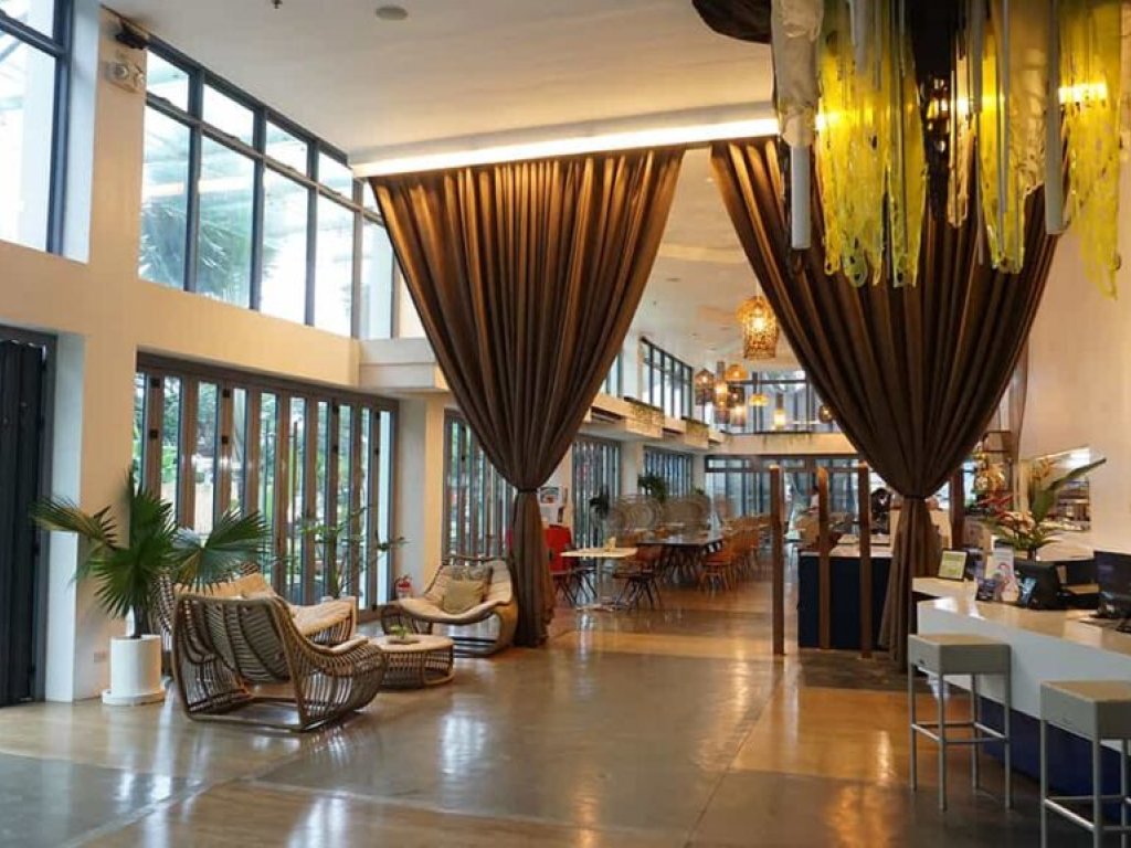Lobby Canvas Boutique Hotel 