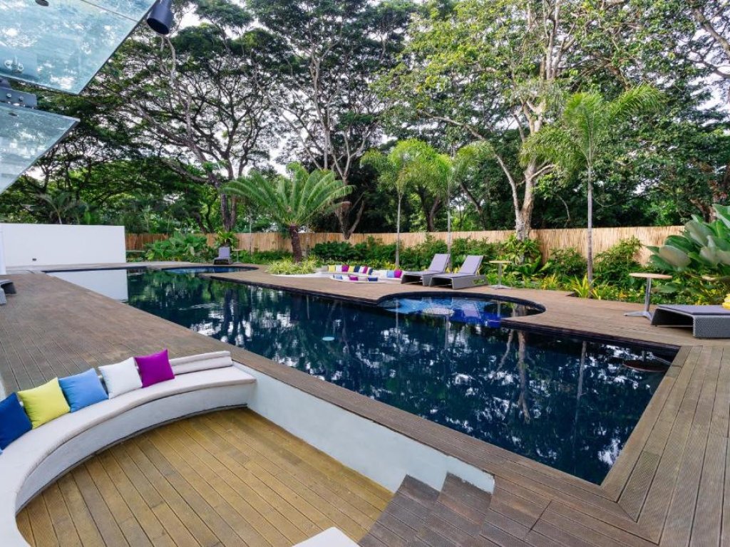 Piscina Canvas Boutique Hotel 