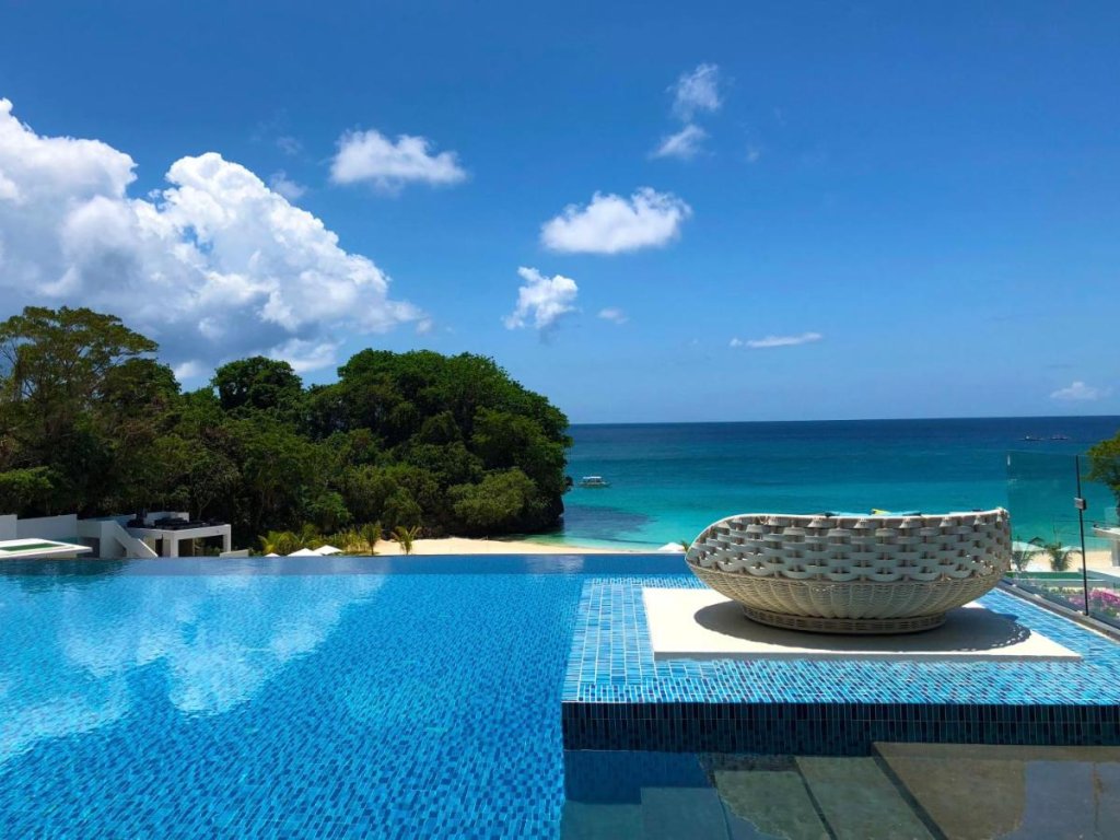 Piscina Crimson Resort & Spa