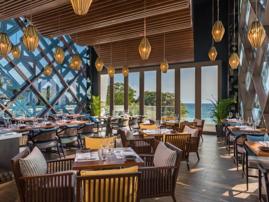 Restaurante Crimson Resort & Spa