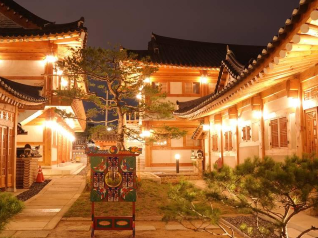 Jardín Exterior Hwangnamgwan Hanok Hotel 