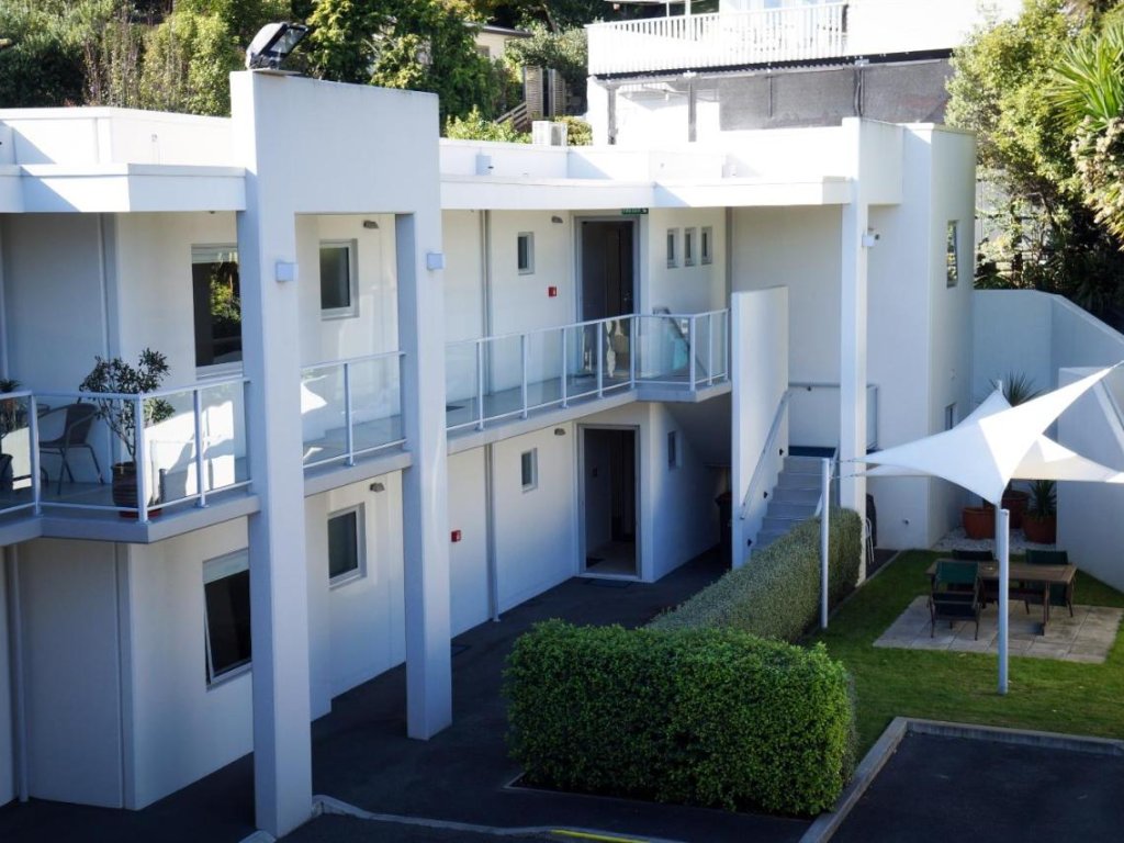 Hotel - Beaches Nelson