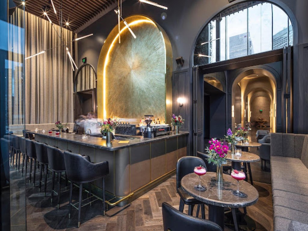 Bar - Voco Melbourne Central