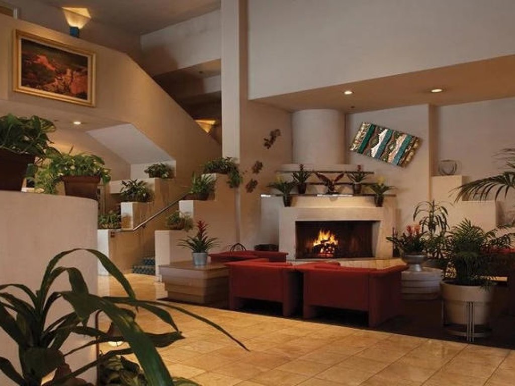 Vestíbulo - Grand Canyon Plaza Hotel 