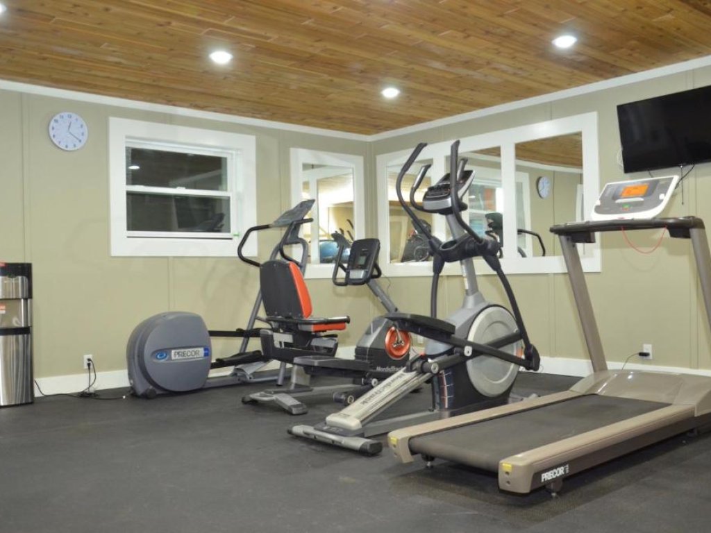 Gimnasio - Days Inn by Wyndham Golden