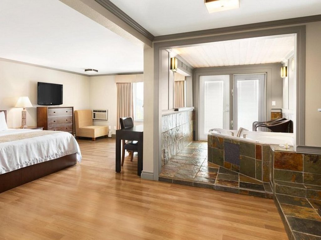 Habitación - Days Inn by Wyndham Golden