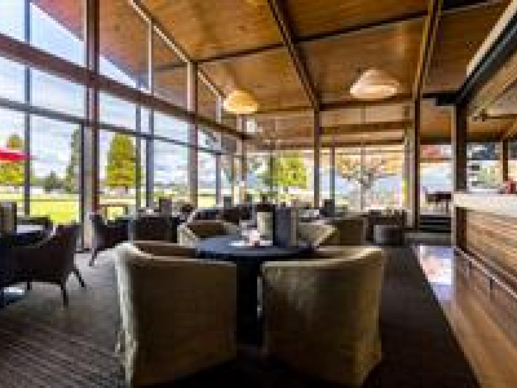 Bar -  Distinction Te Anau Hotel & Villas