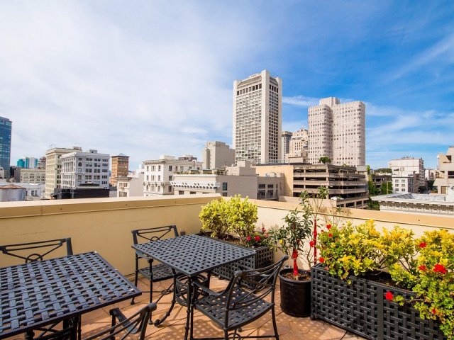 Orchard Garden Hotel San Francisco - Terraza