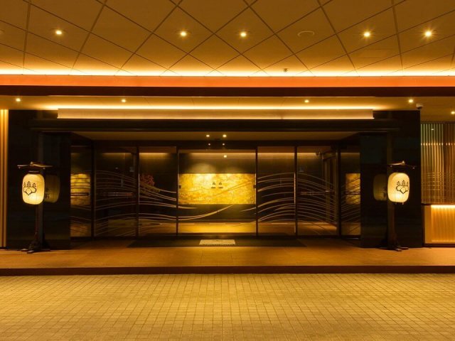 Kanazawa Tokyu hotel - Main Entrance