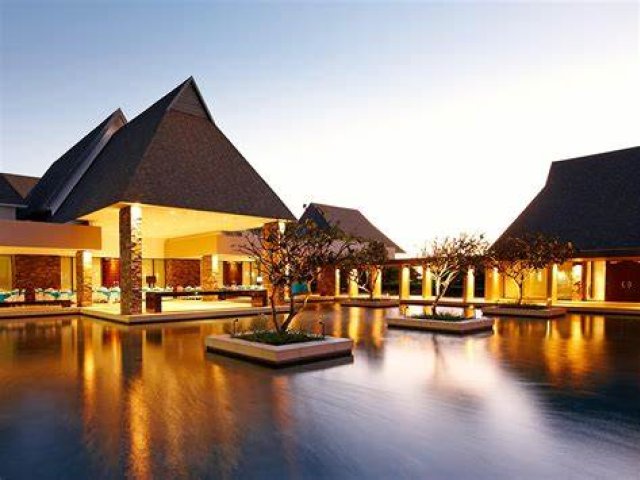 INTERCONTINENTAL FIJI GOLF RESORT & SPA | VITI LEVU CORAL COAST
