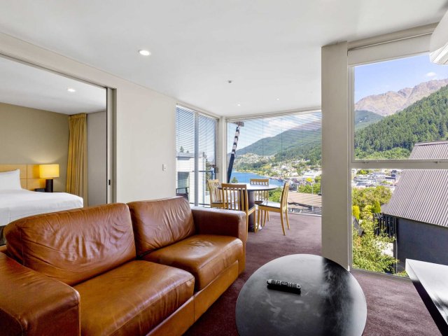 SCENIC SUITES QUEENSTOWN -interior