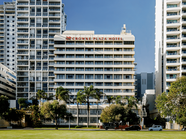 Crowne Plaza Perth