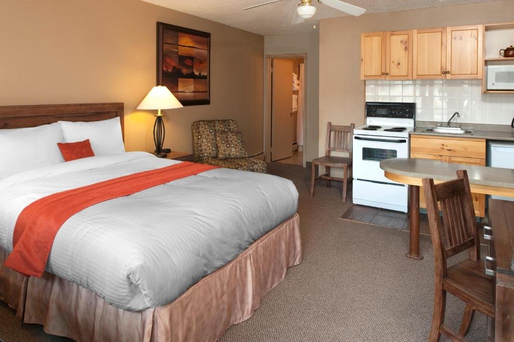 Maligne Lodge - Habitación