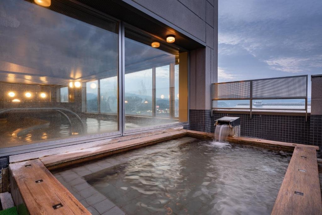 Hida Hotel Plaza - Aguas Termales