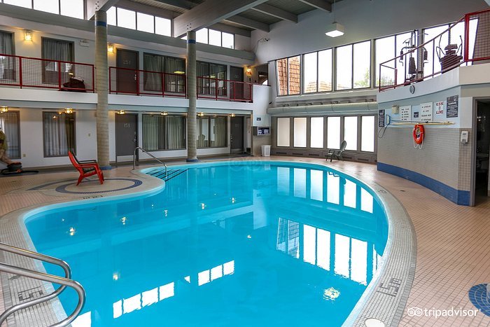 Maligne Lodge - Piscina