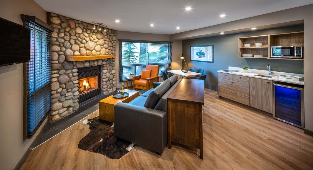 BUFFALO MOUNTAIN LODGE
