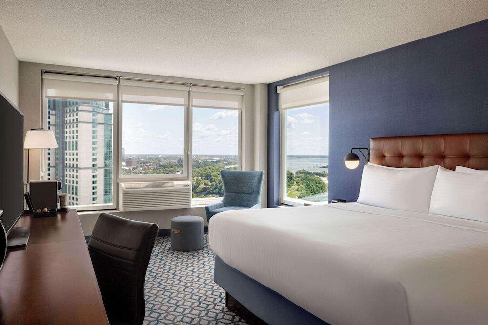 Wyndham Fallsview Hotel 