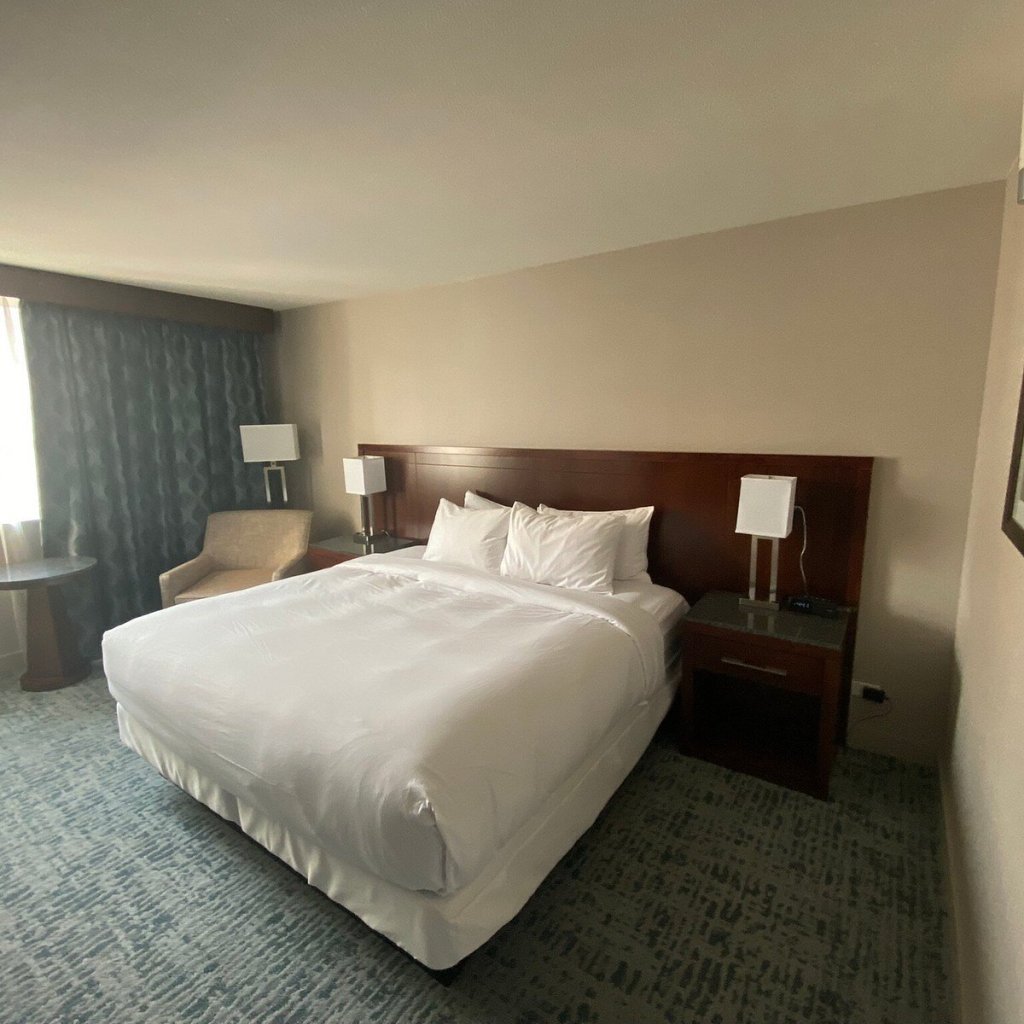 DoubleTree by Hilton Hotel Kamloops