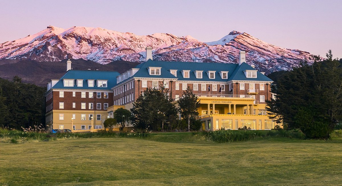 Chateau Tongariro Hotel - Exterior