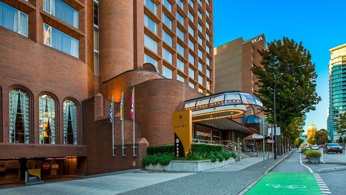 Gerogian Court Hotel - 4*